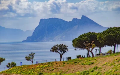 Suelo urbano con vistas panorámicas al mar y proyecto
